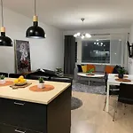 2br Apartment, Free Parking - Peikontie Apartment Oulu
