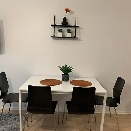 2br Apartment, Free Parking - Peikontie Oulu