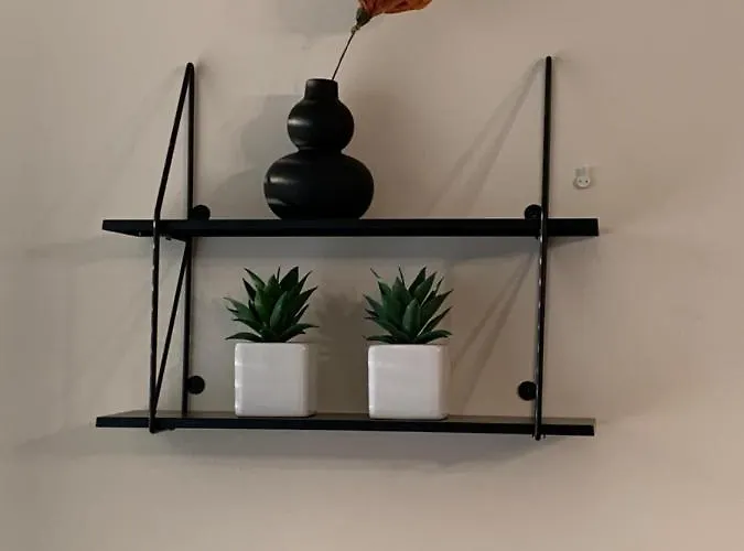 2br Apartment, Free Parking - Peikontie *